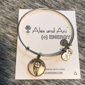 ALEX AND ANI Wolf Spirit